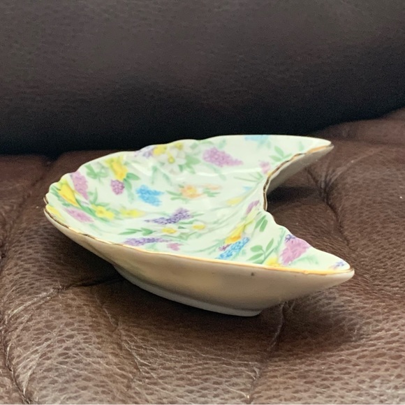 Lefton Lilac Chintz Moon Shaped Bone Dish - Picture 6 of 12